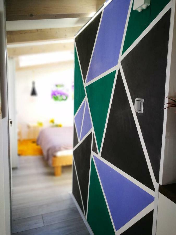 Cres Art Studio Kuning Apartment Exterior photo